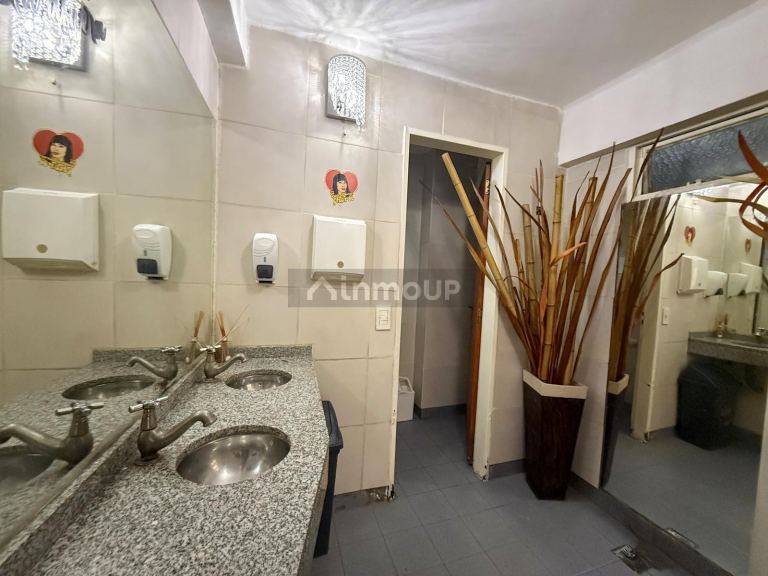 Local Comercial en Venta en Almagro, Capital Federal