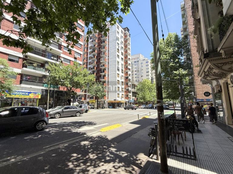 Local Comercial en Venta en Almagro, Capital Federal