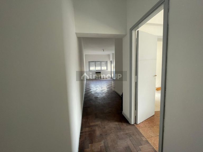 Departamento en Venta en Moron, G.B.A. Zona Oeste