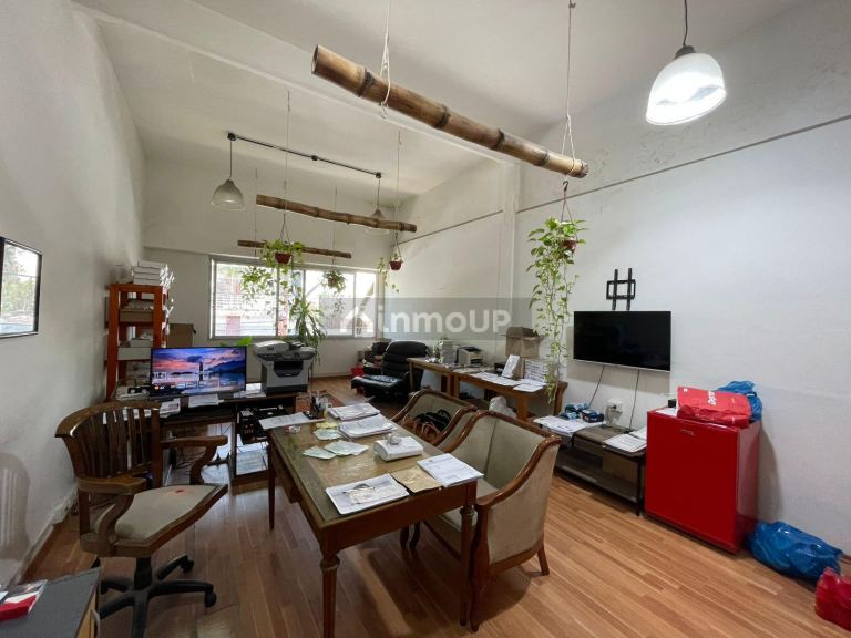 Edificio en Venta en Parque Patricios, Capital Federal