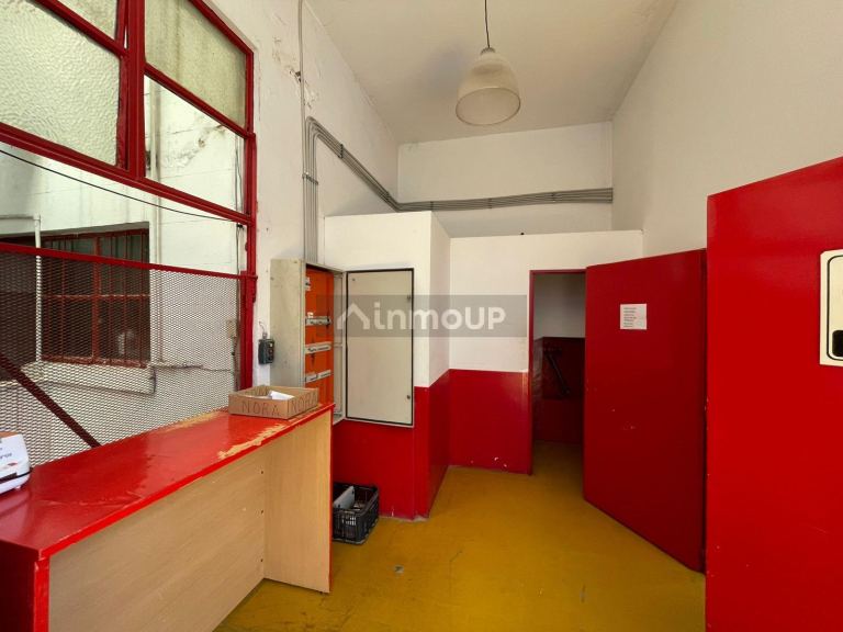 Edificio en Venta en Parque Patricios, Capital Federal