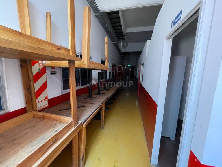 Edificio en Venta en Parque Patricios, Capital Federal