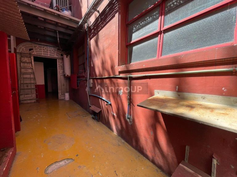 Edificio en Venta en Parque Patricios, Capital Federal