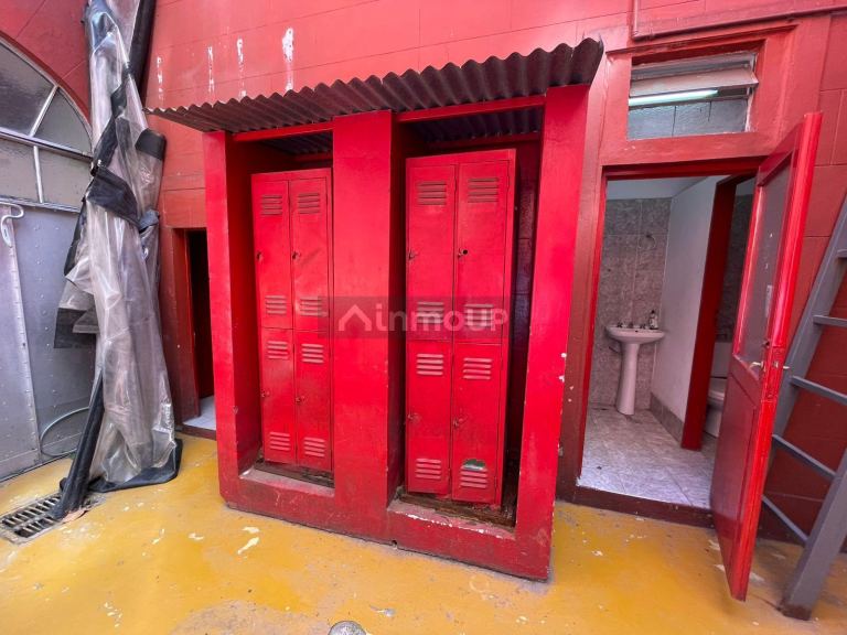 Edificio en Venta en Parque Patricios, Capital Federal