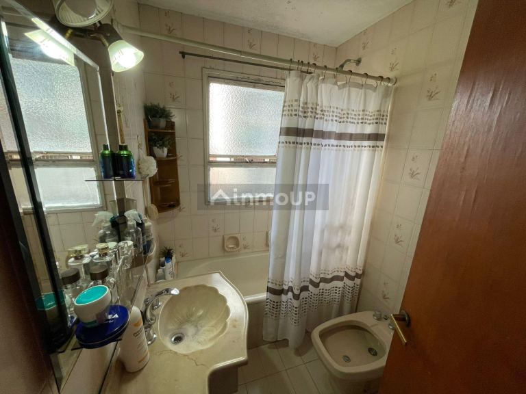 Departamento en Venta en Villa del Parque, Capital Federal