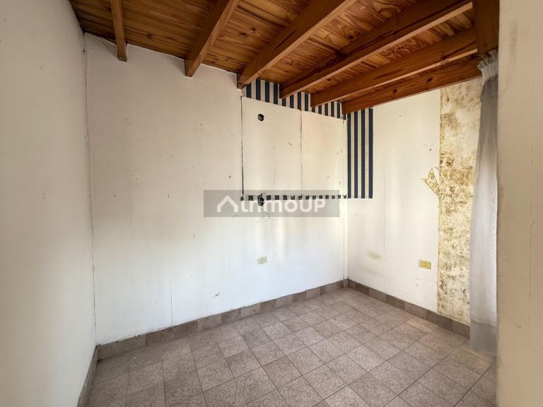 P H en Venta en Tres de Febrero, G.B.A. Zona Oeste