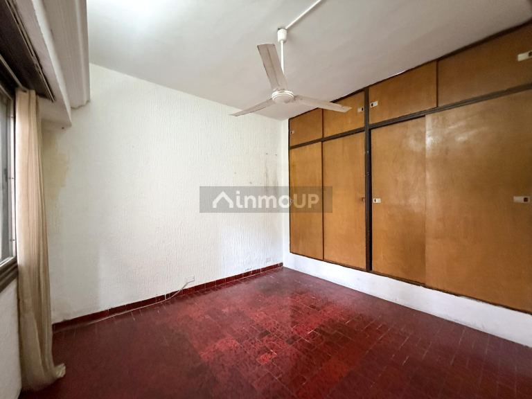P H en Venta en Tres de Febrero, G.B.A. Zona Oeste