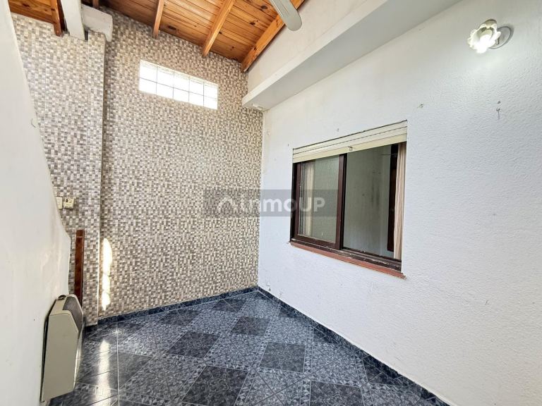 P H en Venta en Tres de Febrero, G.B.A. Zona Oeste