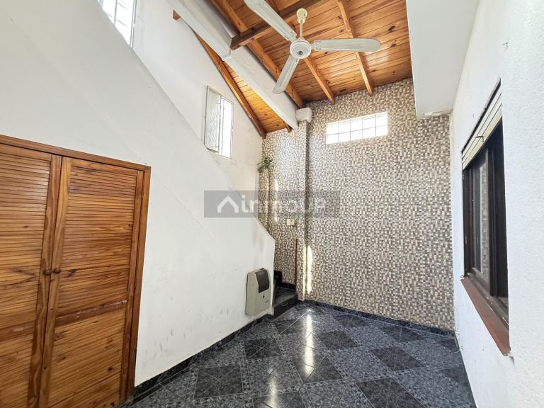 P H en Venta en Tres de Febrero, G.B.A. Zona Oeste