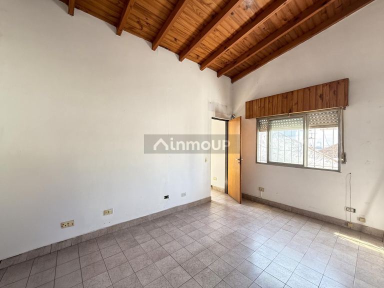 P H en Venta en Tres de Febrero, G.B.A. Zona Oeste