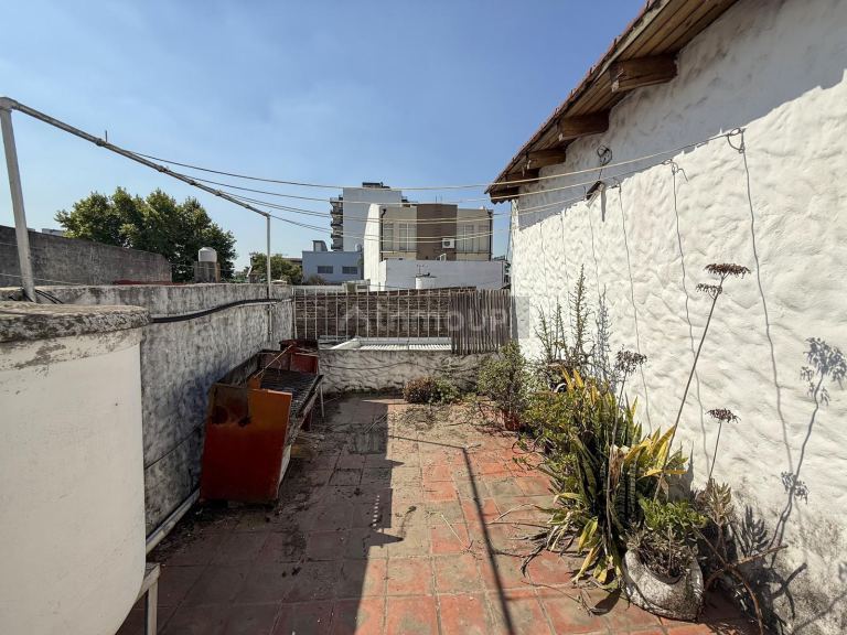 P H en Venta en Tres de Febrero, G.B.A. Zona Oeste