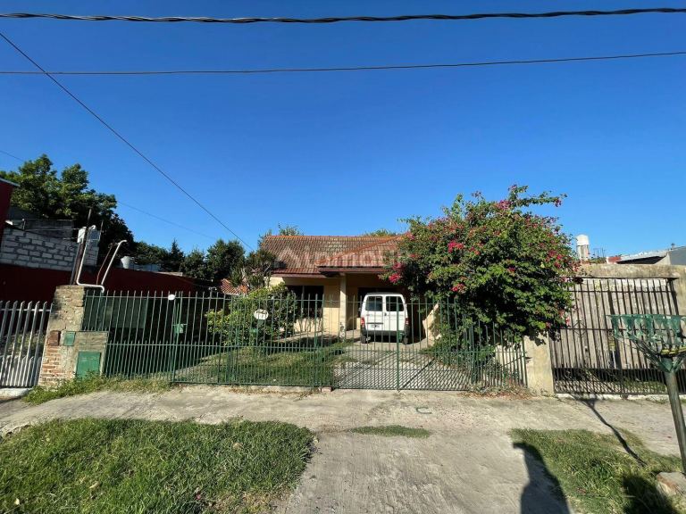 Casa en Venta en Lomas de Zamora, G.B.A. Zona Sur
