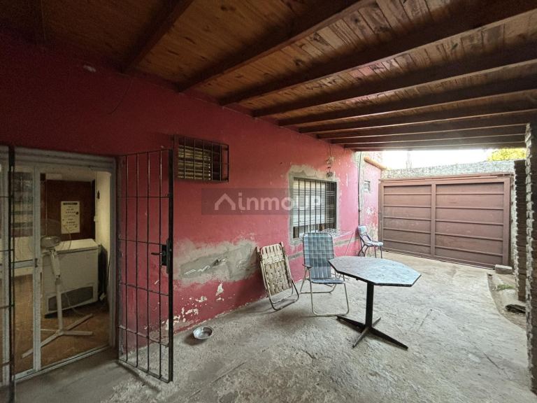 Casa en Venta en Moron, G.B.A. Zona Oeste