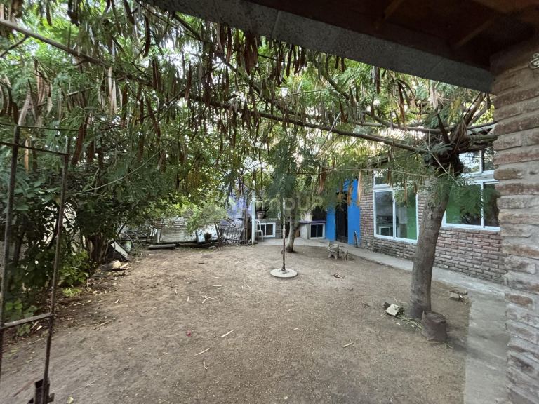 Casa en Venta en Moron, G.B.A. Zona Oeste