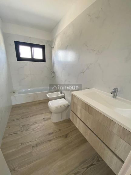 Casa en Venta en Escobar, G.B.A. Zona Norte