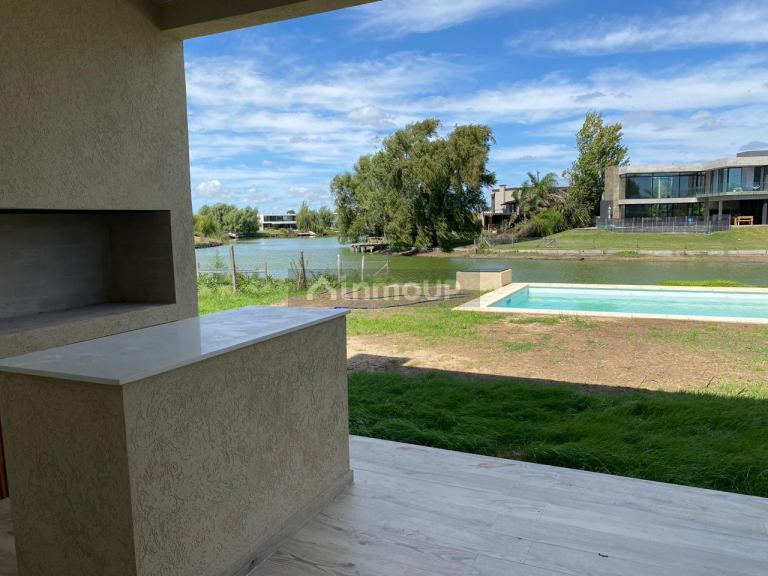 Casa en Venta en Escobar, G.B.A. Zona Norte