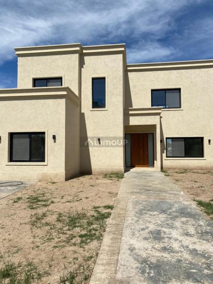 Casa en Venta en Escobar, G.B.A. Zona Norte