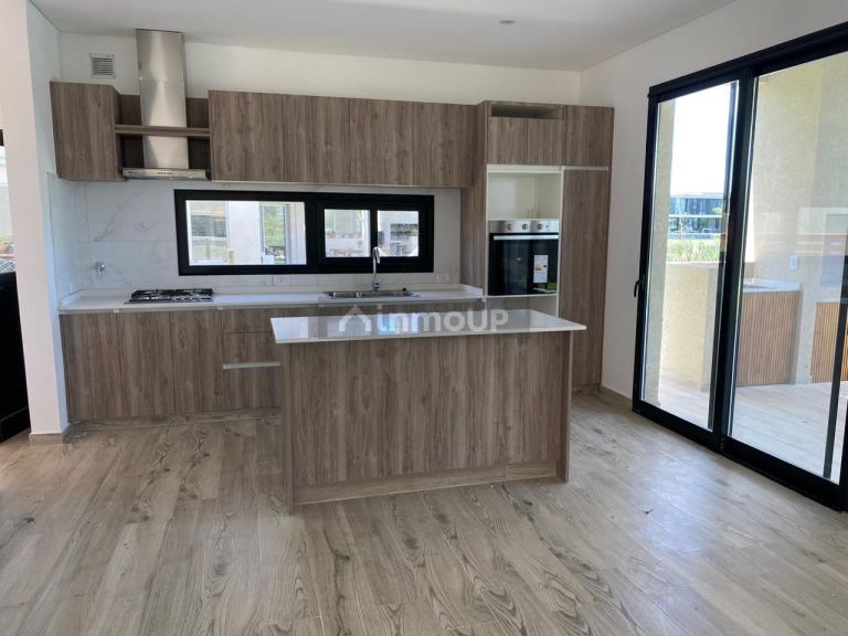 Casa en Venta en Escobar, G.B.A. Zona Norte