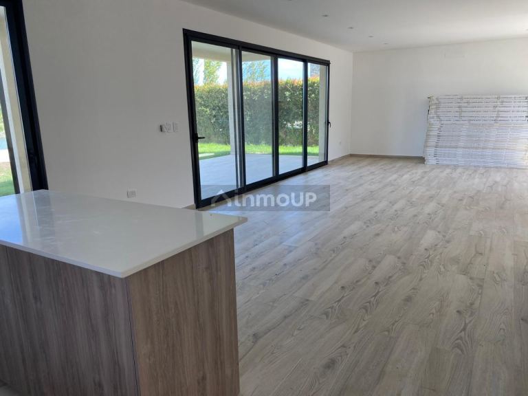 Casa en Venta en Escobar, G.B.A. Zona Norte