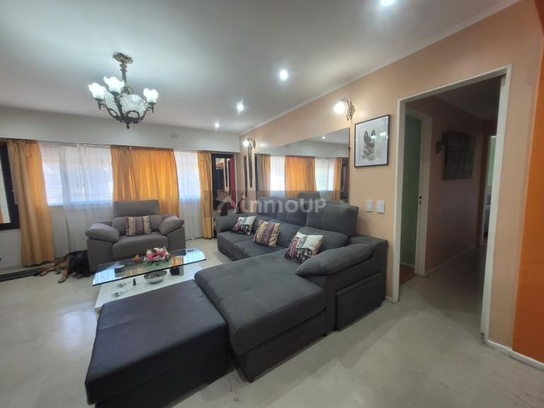 P H en Venta en Avellaneda, G.B.A. Zona Sur