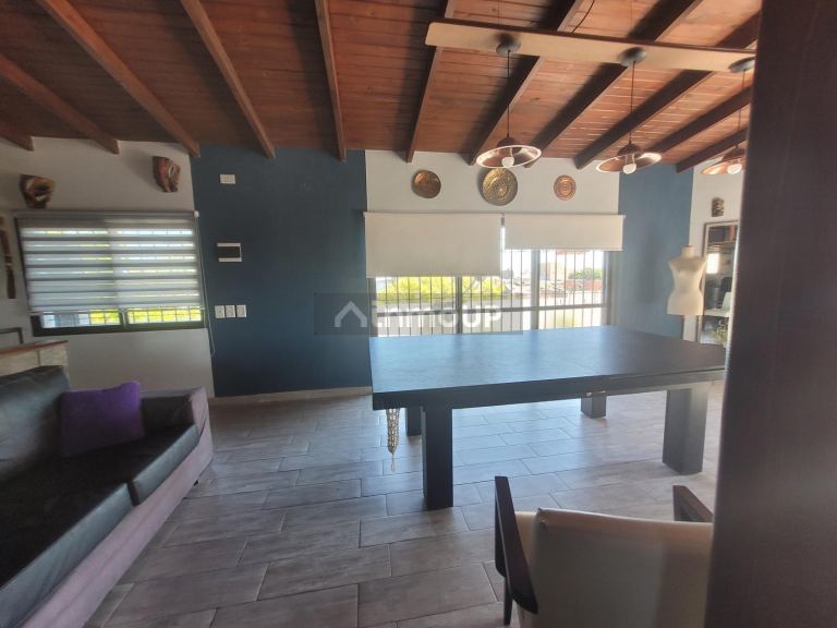 P H en Venta en Avellaneda, G.B.A. Zona Sur