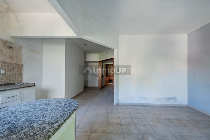 Casa en Venta en Tres de Febrero, G.B.A. Zona Oeste