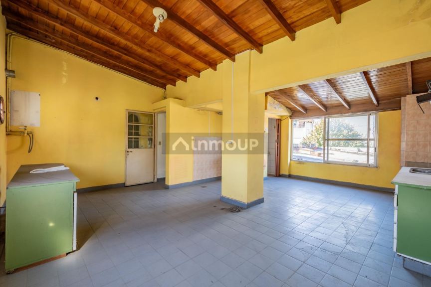 Casa en Venta en Tres de Febrero, G.B.A. Zona Oeste