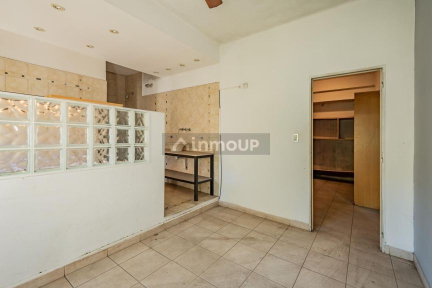 Casa en Venta en Tres de Febrero, G.B.A. Zona Oeste