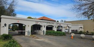 Exaltacion de la Cruz AV. Libertador San Martin al 1100