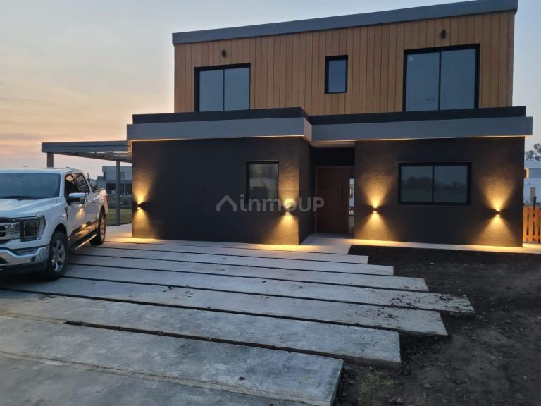 Casa en Venta en Tigre, G.B.A. Zona Norte