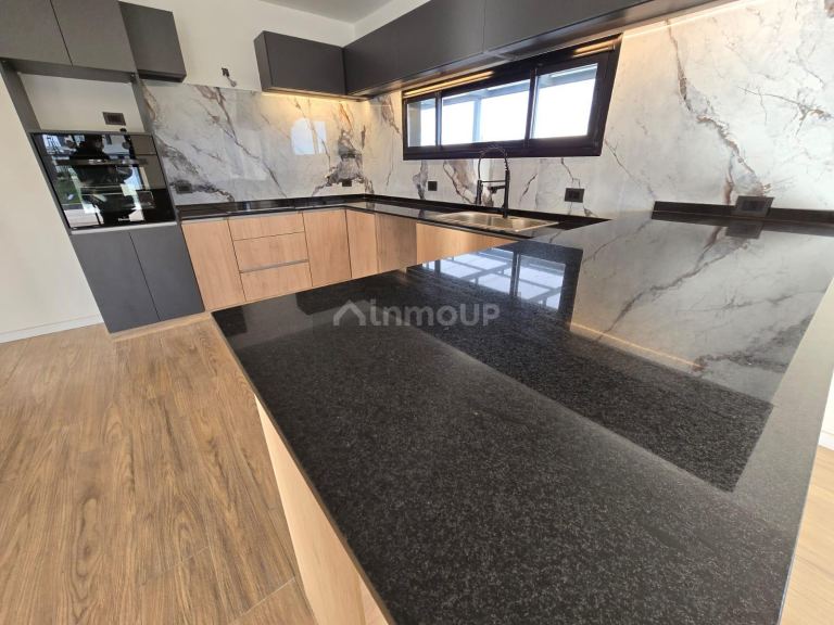 Casa en Venta en Tigre, G.B.A. Zona Norte