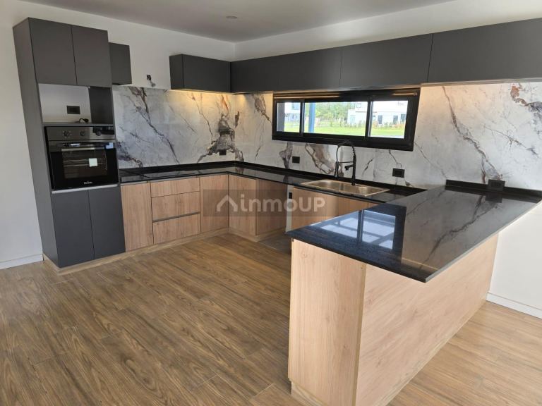Casa en Venta en Tigre, G.B.A. Zona Norte