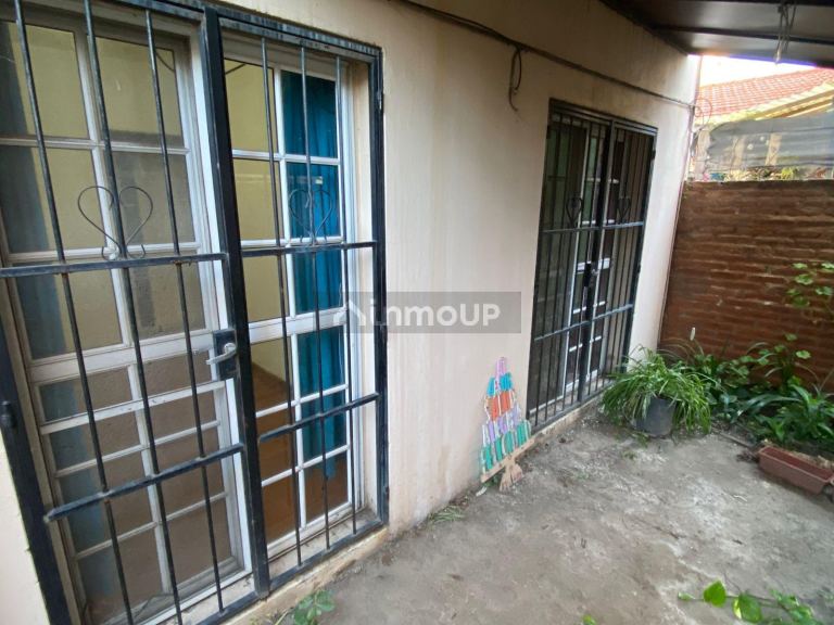 P H en Venta en La Matanza, G.B.A. Zona Oeste