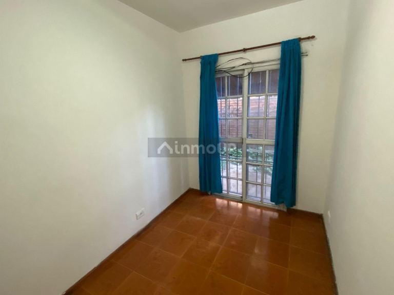 P H en Venta en La Matanza, G.B.A. Zona Oeste