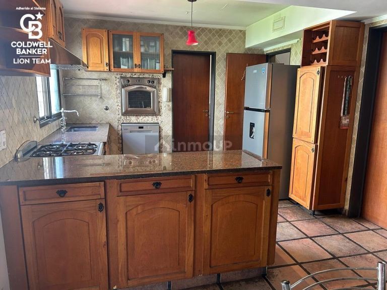 Casa en Venta en Moron, G.B.A. Zona Oeste