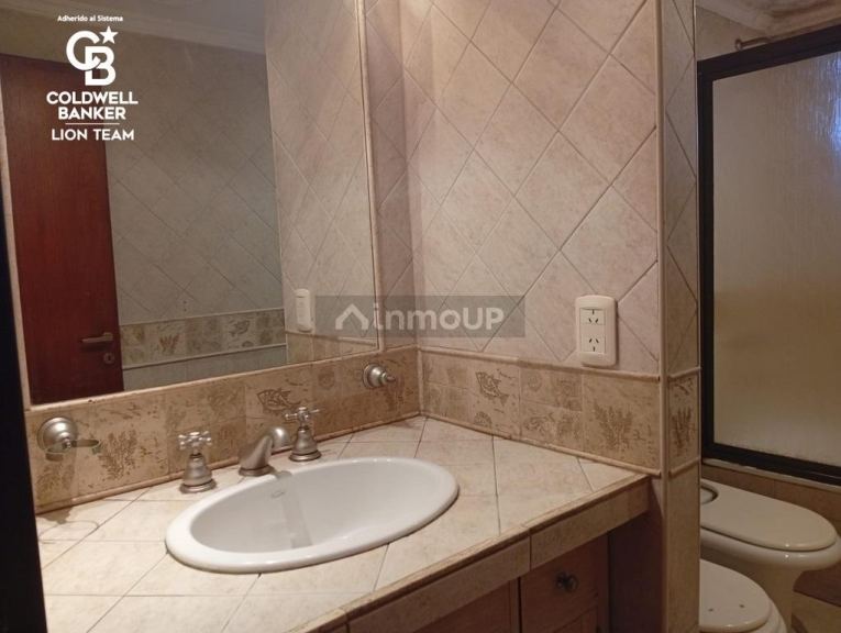Casa en Venta en Moron, G.B.A. Zona Oeste