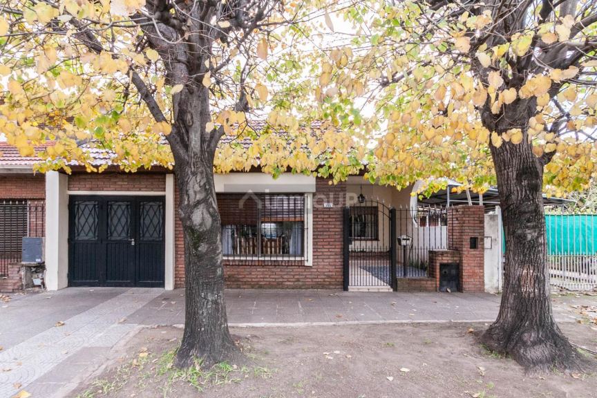 Casa en Venta en Lomas de Zamora, G.B.A. Zona Sur
