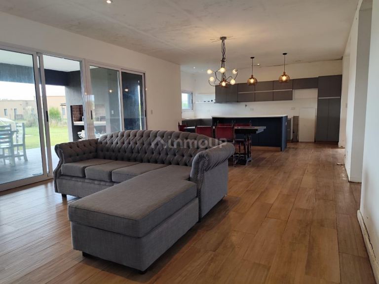 Casa en Venta en Escobar, G.B.A. Zona Norte