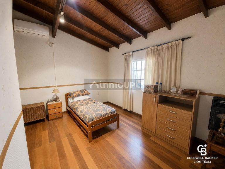 Casa en Venta en General San Martin, G.B.A. Zona Norte