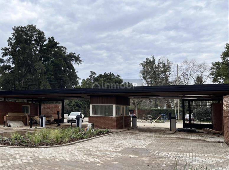 Terreno en Venta en Moron, G.B.A. Zona Oeste