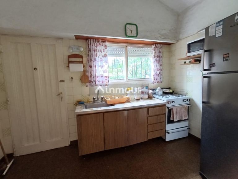 Casa en Venta en Villa Gesell, Buenos Aires Costa Atlantica
