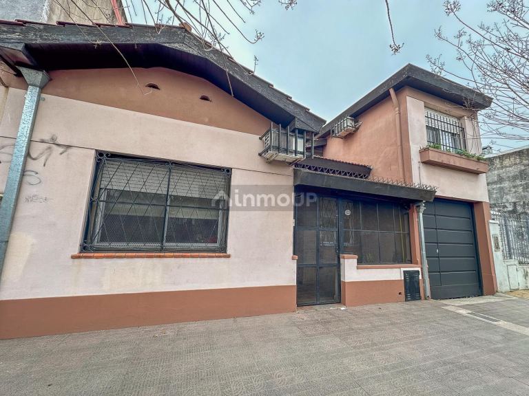 Casa en Venta en Tres de Febrero, G.B.A. Zona Oeste