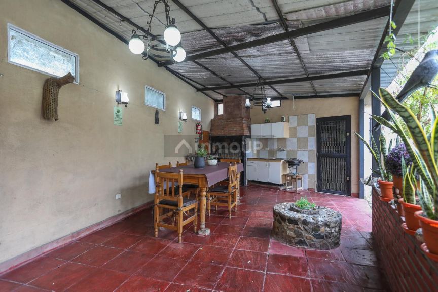 Casa en Venta en Tres de Febrero, G.B.A. Zona Oeste