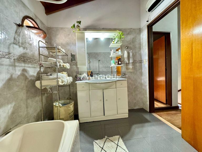 Casa en Venta en Hurlingham, G.B.A. Zona Oeste