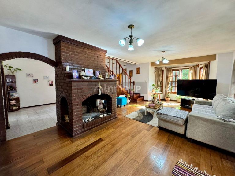 Casa en Venta en Hurlingham, G.B.A. Zona Oeste