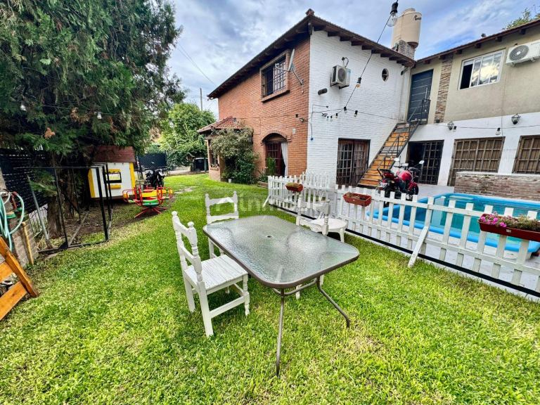 Casa en Venta en Hurlingham, G.B.A. Zona Oeste