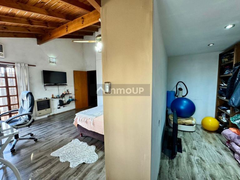 Casa en Venta en Hurlingham, G.B.A. Zona Oeste
