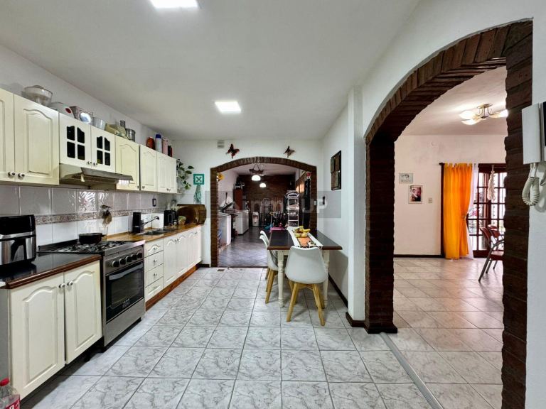 Casa en Venta en Hurlingham, G.B.A. Zona Oeste