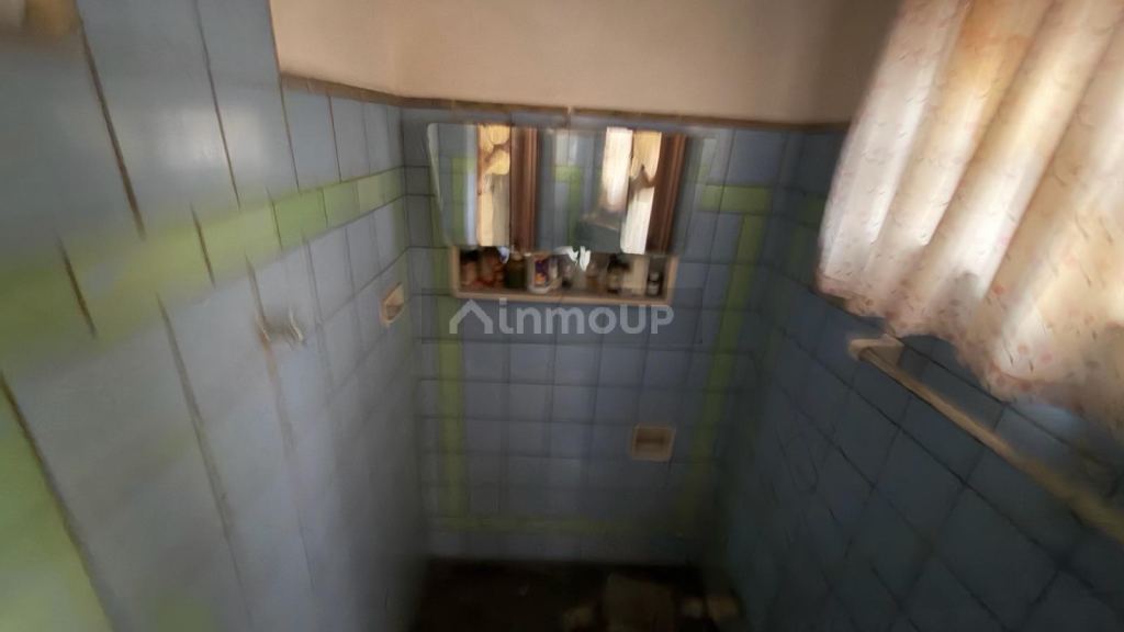 Casa en Venta en Moron, G.B.A. Zona Oeste