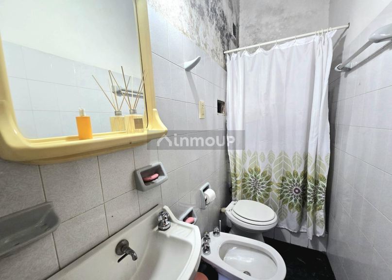 P H en Venta en Villa del Parque, Capital Federal